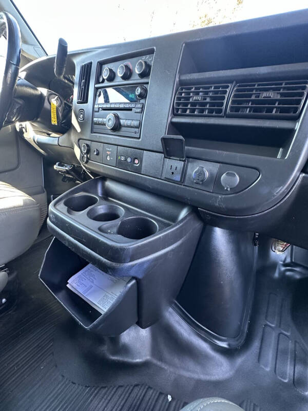 2020 Chevrolet Express 2500