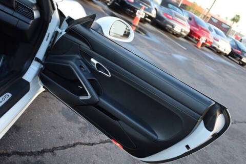 2015 Porsche 911 Carrera GTS