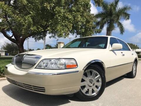 2004 Lincoln Town Car for sale at DS Motors in Boca Raton FL