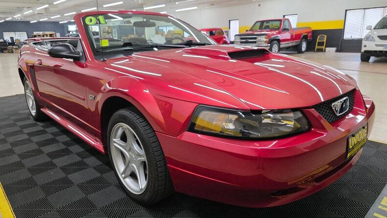 2001 Ford Mustang GT