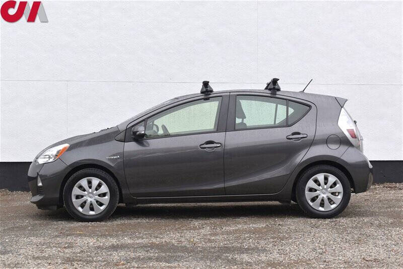2013 Toyota Prius c Two