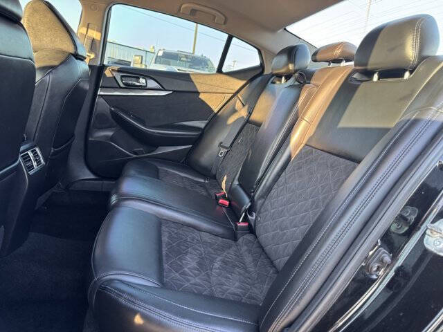 2016 Nissan Maxima 3.5 SR