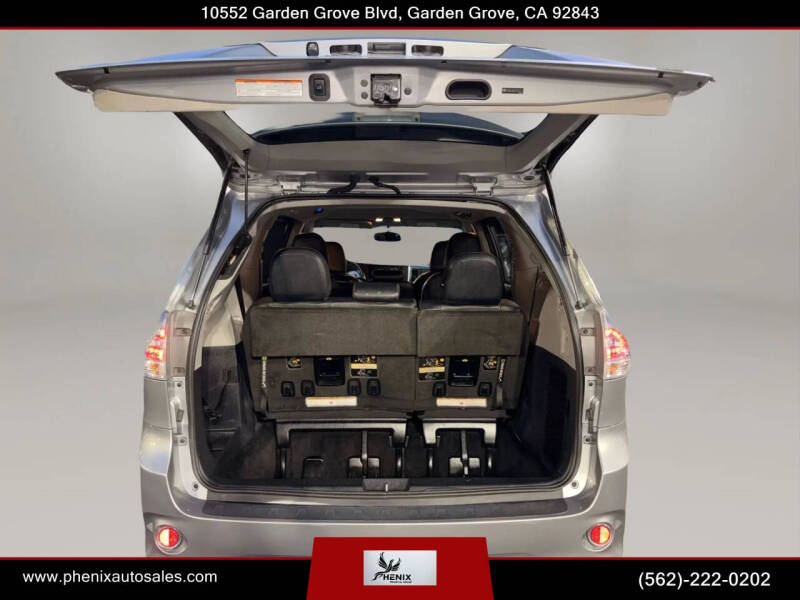 2015 Toyota Sienna