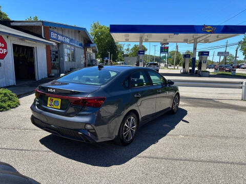 2024 Kia Forte LXS