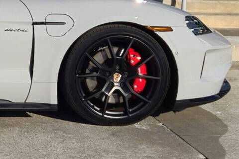 2025 Porsche Taycan GTS