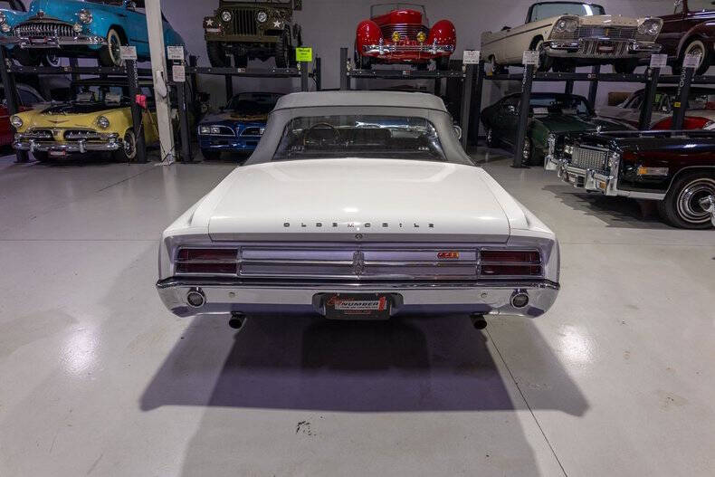 1965 Oldsmobile Cutlass