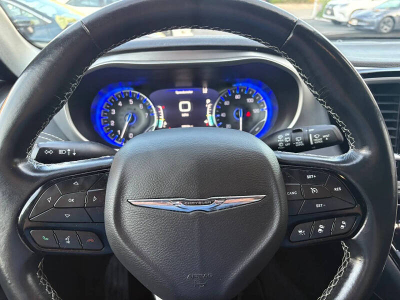 2021 Chrysler Pacifica Touring