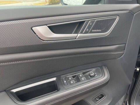 2026 Volkswagen Atlas Cross Sport SEL Premium R-Line 4Motion