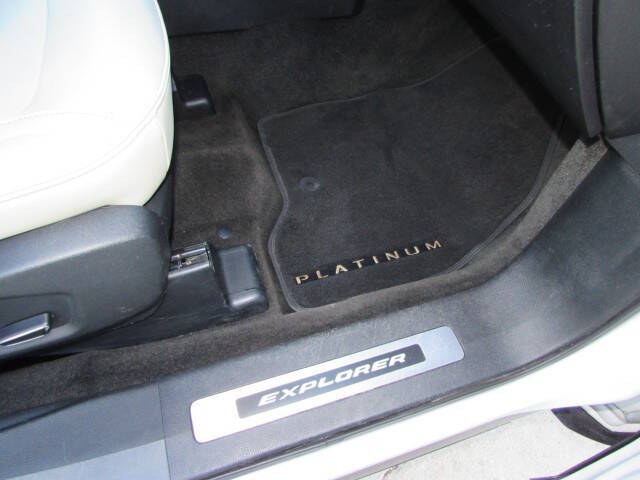 2018 Ford Explorer Platinum