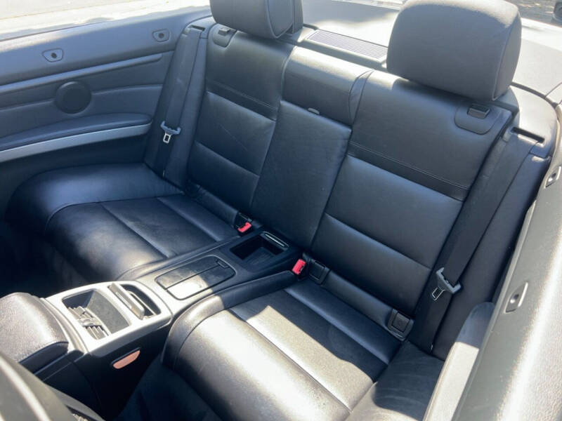 2012 BMW 3 Series 335i