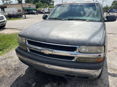 2000 Chevrolet Tahoe for sale at SCOTT HARRISON MOTOR CO in Houston TX