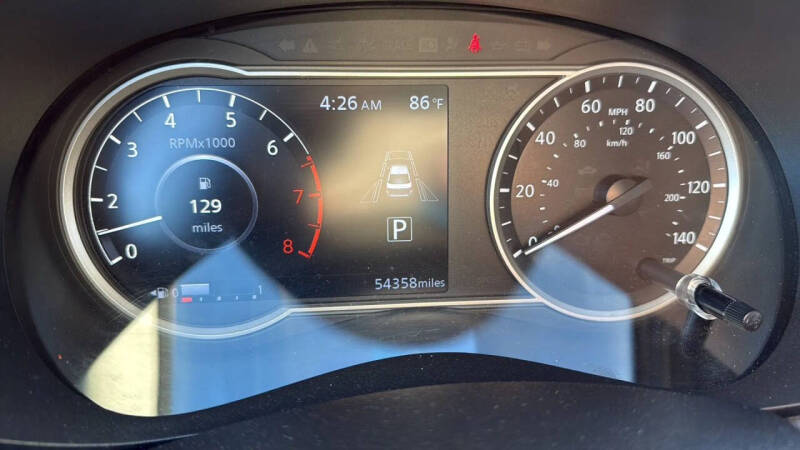 2023 Nissan Versa SV