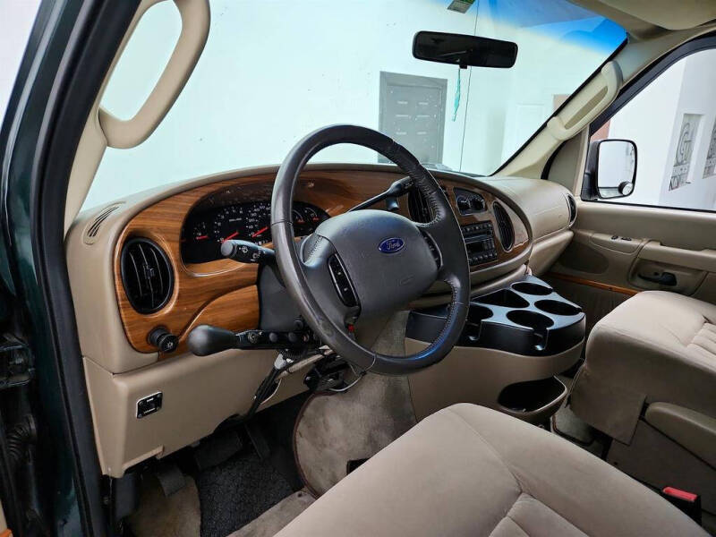 2008 Ford E-Series E-150