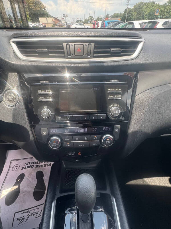 2016 Nissan Rogue S