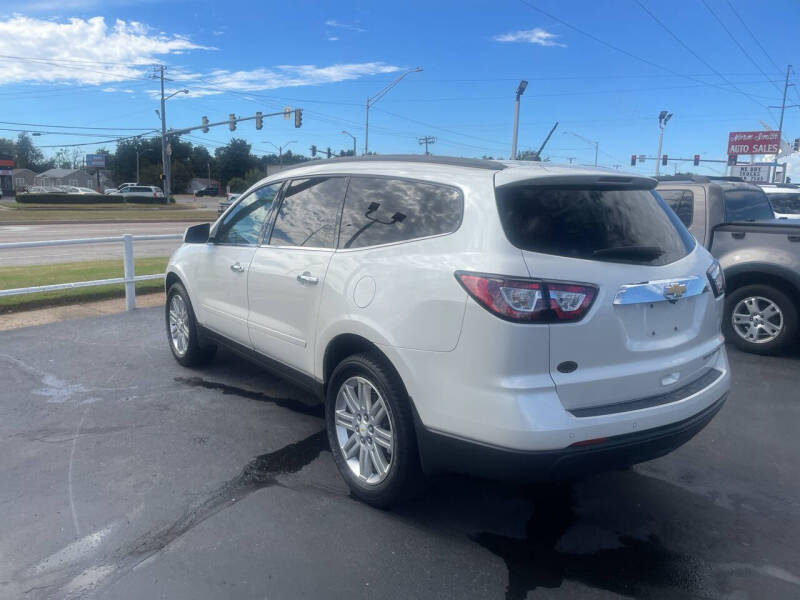 2013 Chevrolet Traverse 1LT's photo