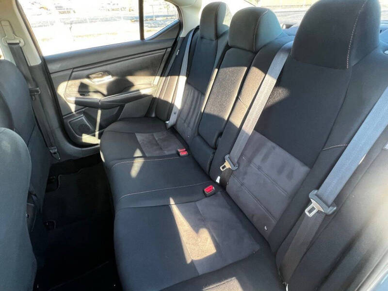 2023 Nissan Sentra SR