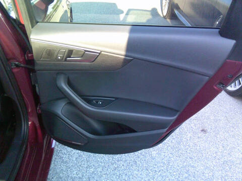 2018 Audi A4 2.0T quattro Premium Plus