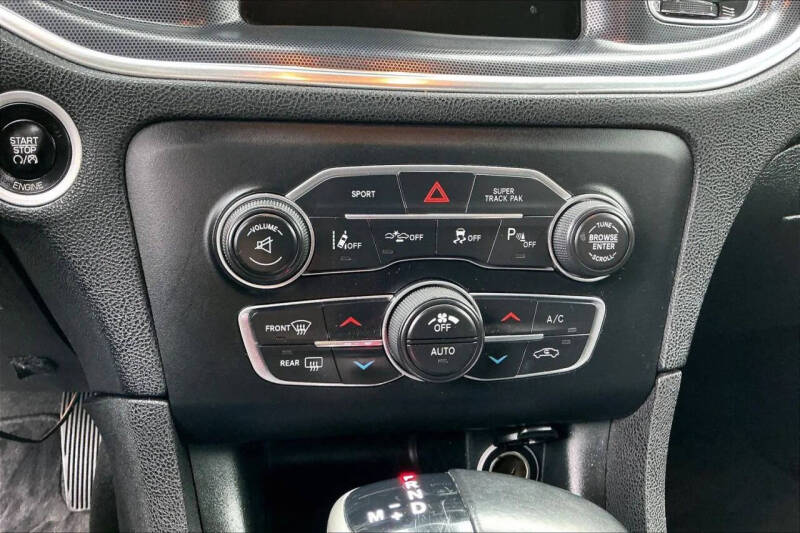 2015 Dodge Charger R/T Road and Track