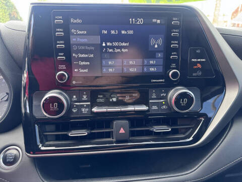 2021 Toyota Highlander L