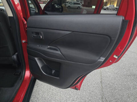 2018 Mitsubishi Outlander SE