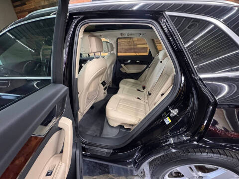2018 Audi Q5 2.0T quattro Premium Plus