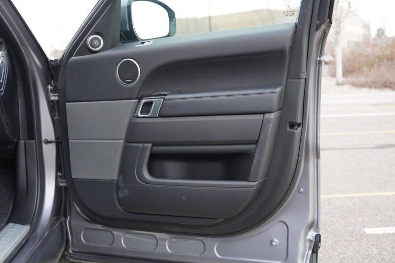 2020 Land Rover Range Rover Sport P400e HSE