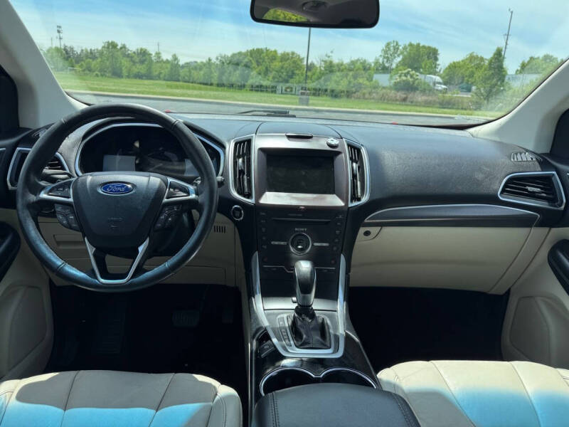 2016 Ford Edge Titanium