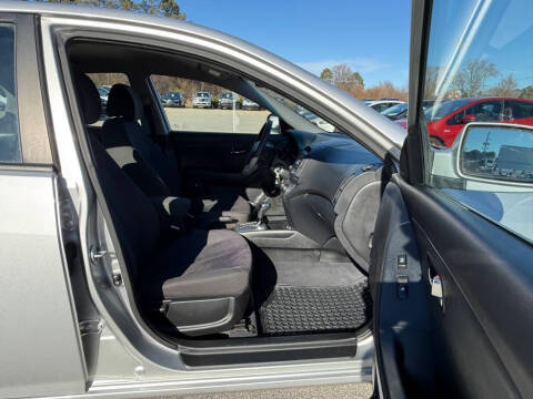 2010 Hyundai Elantra Blue