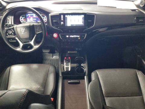 2022 Honda Pilot Black Edition