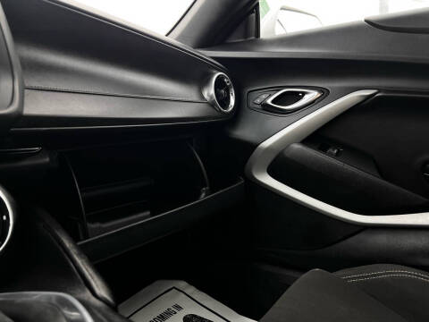 2018 Chevrolet Camaro LS