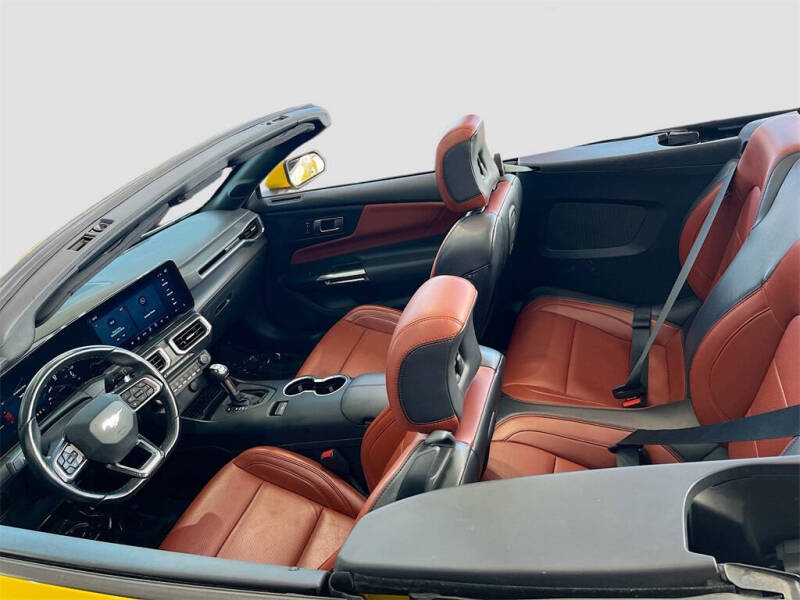 2024 Ford Mustang EcoBoost Premium