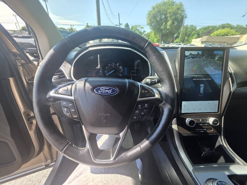 2021 Ford Edge SEL
