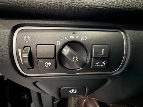 2017 Volvo XC60 T6 Dynamic