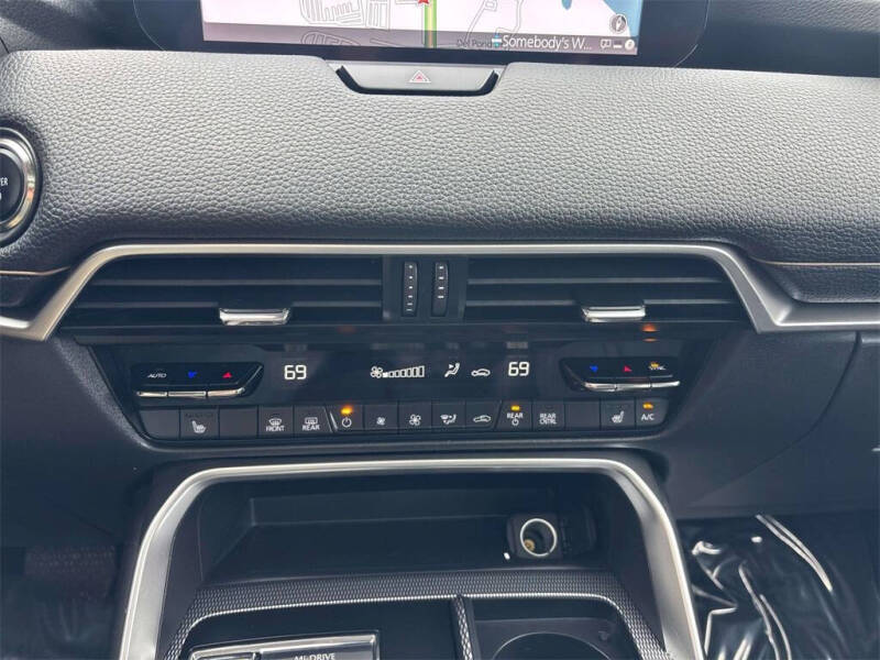 2024 Mazda CX-90 Plug-in Hybrid Premium