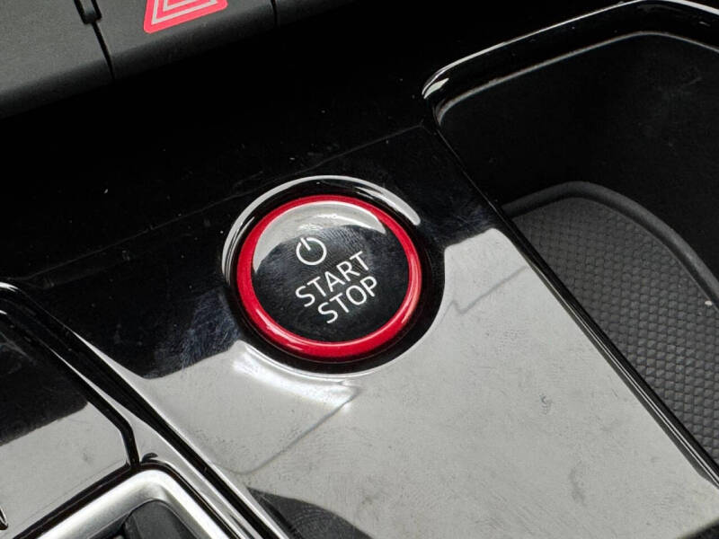 2022 Audi e-tron GT quattro Premium Plus