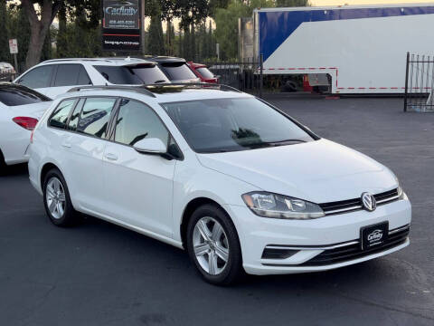 2018 Volkswagen Golf SportWagen