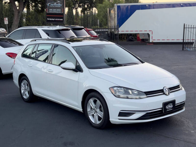 2018 Volkswagen Golf SportWagen