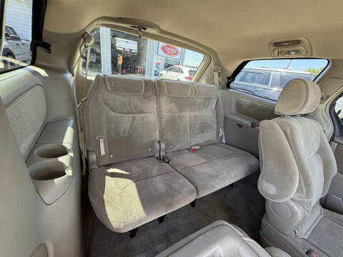 2007 Toyota Sienna LE 7-Passenger