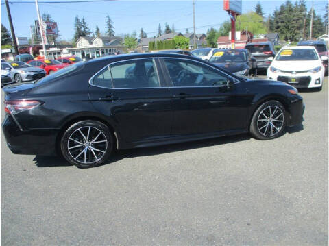 2021 Toyota Camry SE Nightshade