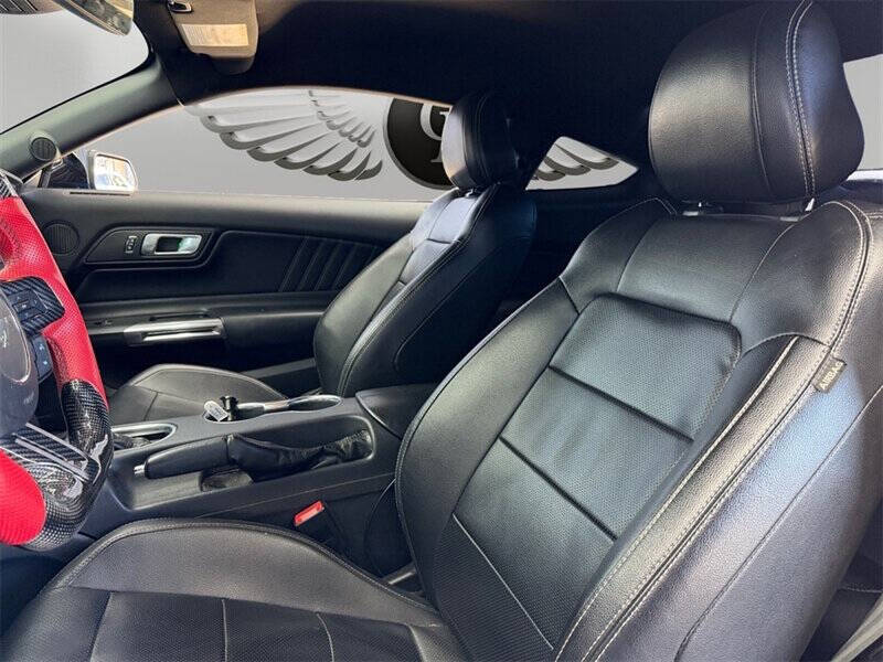 2021 Ford Mustang EcoBoost Premium