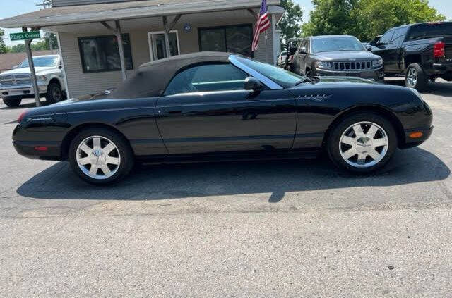 2002 Ford Thunderbird