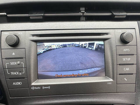 2013 Toyota Prius Three