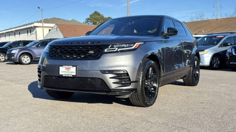 2019 Land Rover Range Rover Velar SE's photo