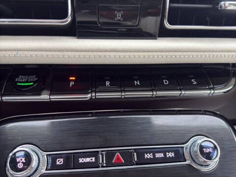 2021 Lincoln Nautilus Black Label