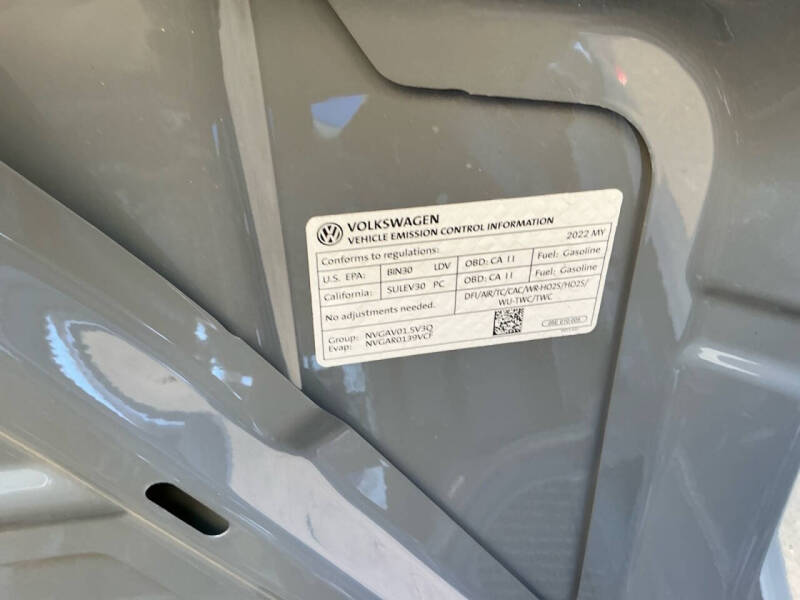 2022 Volkswagen Taos SE 4Motion