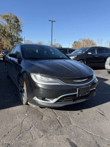 2016 Chrysler 200 C