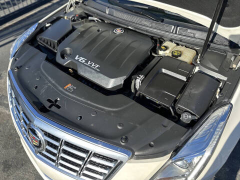 2013 Cadillac XTS Luxury Collection