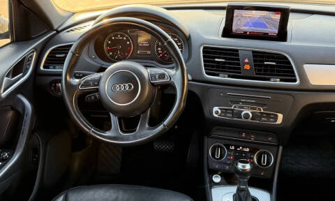 2017 Audi Q3 2.0T Premium