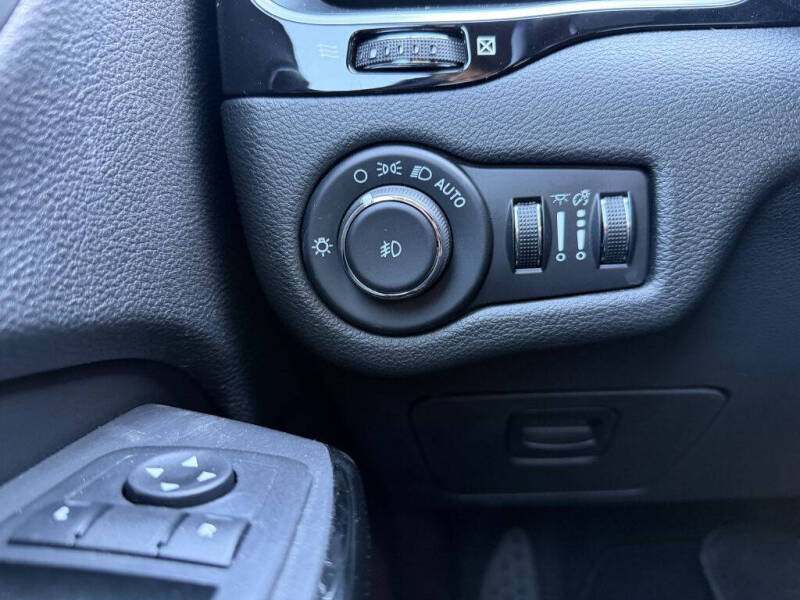 2021 Jeep Cherokee Latitude Plus