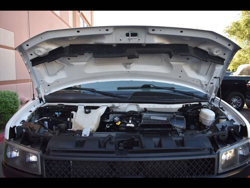 2020 Chevrolet Express 2500